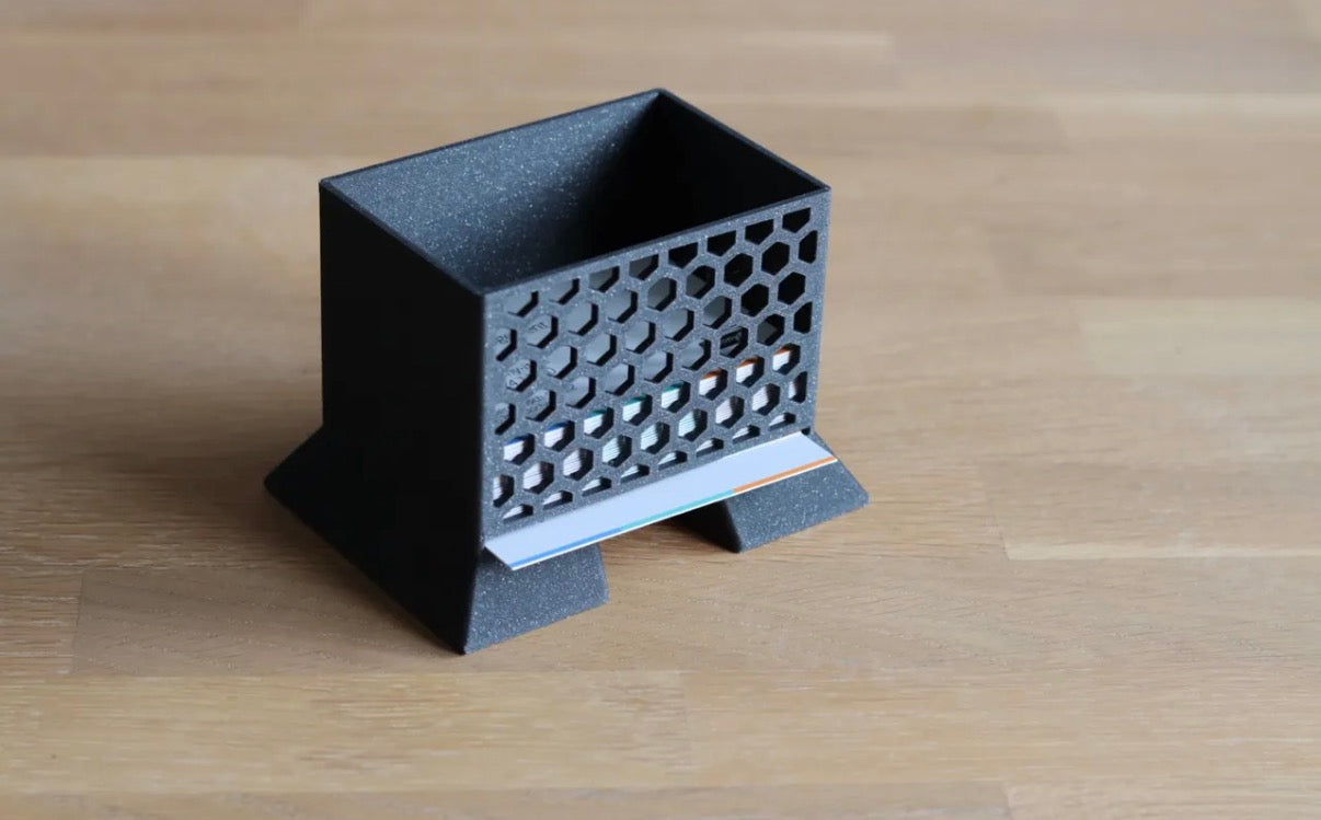 Визитник за бюро